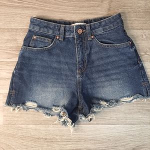 Denim  Co Woman's Size 4 shorts